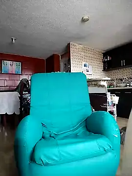 Im Alma  online show from February 16, 1:10 pm