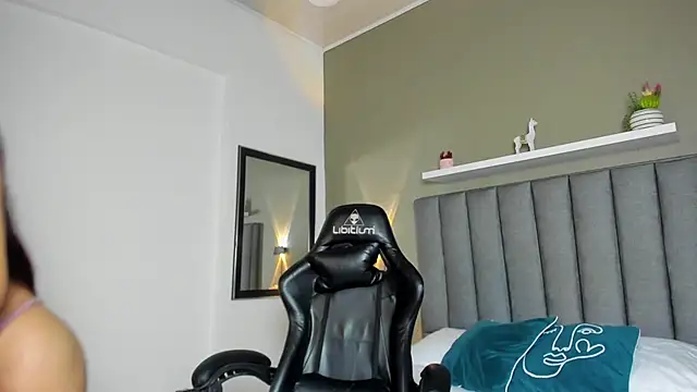 dalila30x online show from June 30, 7:25 pm