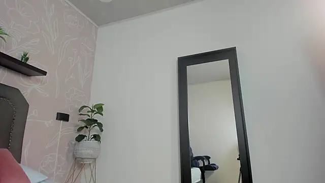 dalila30x online show from July 10, 2:44 am