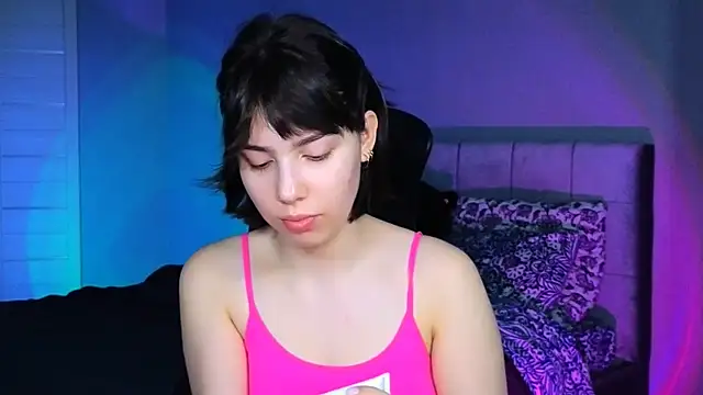 Stacy Gonzales  online show from February 17, 7:38 am