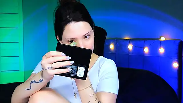Stacy Gonzales  online show from March 4, 6:04 am