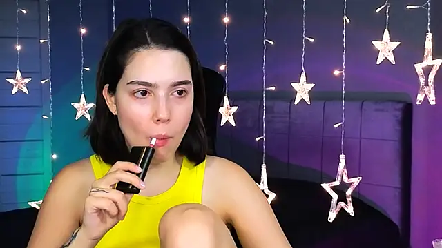 Stacy Gonzales  online show from October 19, 6:49 am