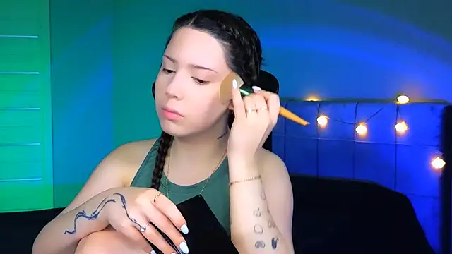 Stacy Gonzales  online show from March 19, 6:03 am
