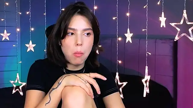 Stacy Gonzales  online show from October 9, 12:17 pm