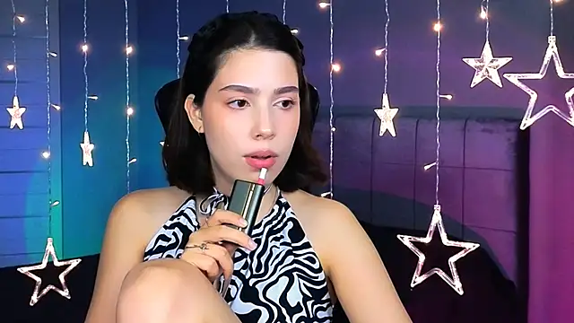 Stacy Gonzales  online show from October 11, 9:43 am