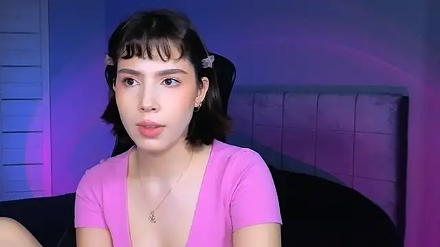 Stacy Gonzales  online show from November 15, 10:52 am