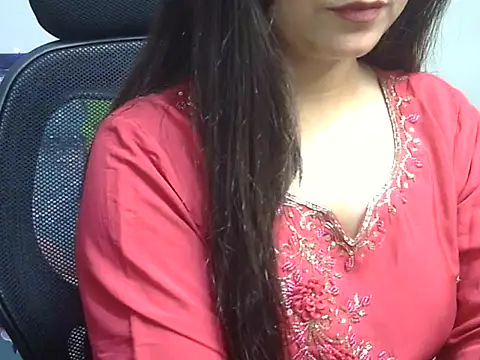 WildRuhi20 online show from February 15, 6:58 am