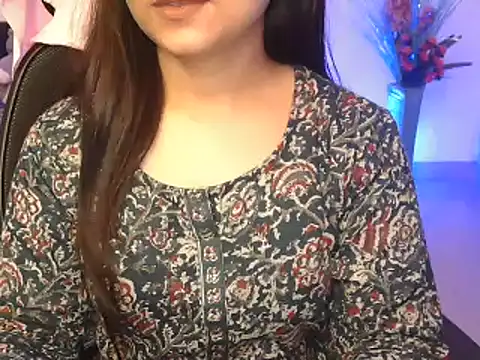 WildRuhi20 online show from July 21, 4:25 am