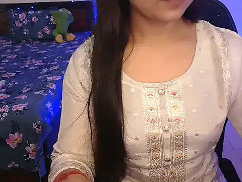 WildRuhi20 online show from March 25, 5:07 am