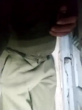 Snapshot of Nik888Nik888 chatting on February 13, 4:07 pm Nik888Nik888 online show from February 13, 4:07 pm