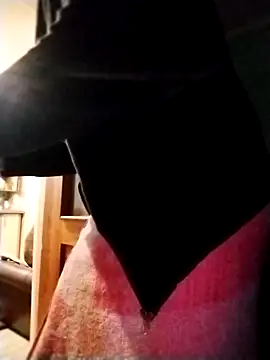 Snapshot of Nik888Nik888 chatting on February 9, 9:17 pm Nik888Nik888 online show from February 9, 9:17 pm