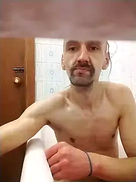 Snapshot of Nik888Nik888 chatting on January 11, 9:57 am Nik888Nik888 online show from January 11, 9:57 am