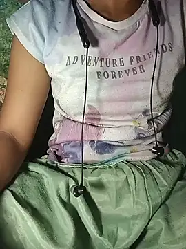 Wifesuman40 online show from July 4, 9:30 pm