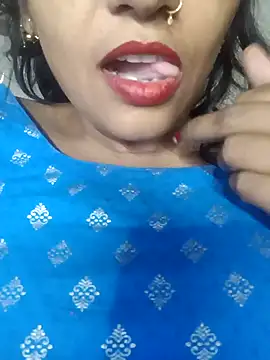 Wifesuman40 online show from December 18, 4:31 am