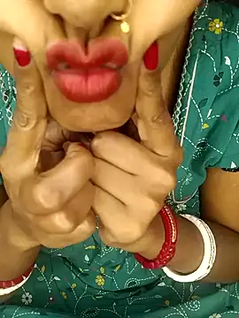 Wifesuman40 online show from December 30, 11:48 am