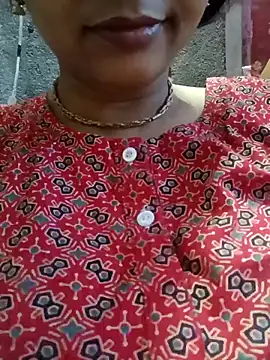 Wifesuman40 online show from March 3, 5:37 am