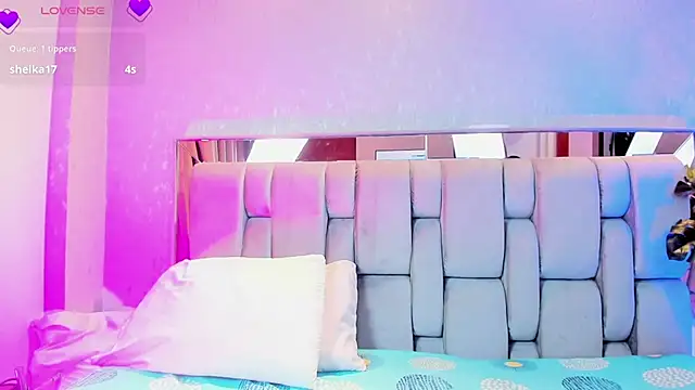 RoseTaylor   online show from March 22, 5:32 am