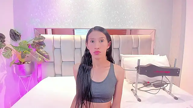 RoseTaylor   online show from October 29, 5:06 am