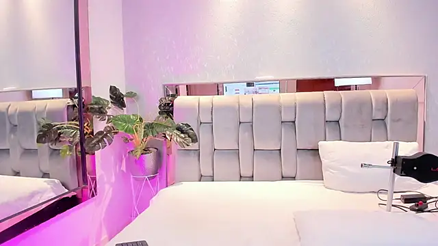 RoseTaylor   online show from November 30, 4:46 am