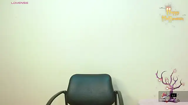 JessicaRabbit04 online show from October 24, 4:11 am