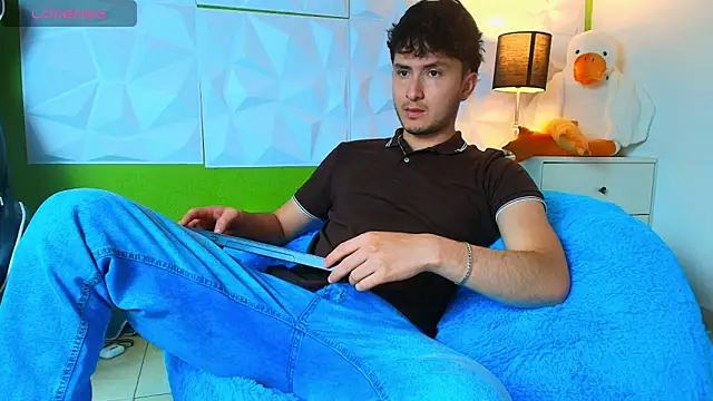 santyago taylor online show from September 22, 6:58 pm