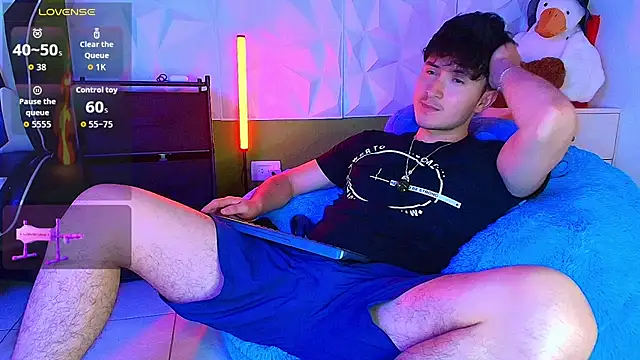 santyago taylor online show from September 26, 7:21 pm