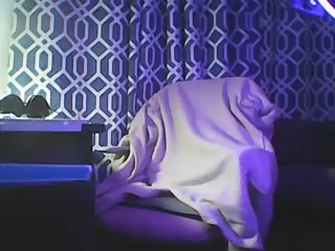 YourFaceMyThrone27 online show from December 19, 8:55 pm