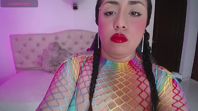 cristal horny19 online show from March 15, 8:05 pm