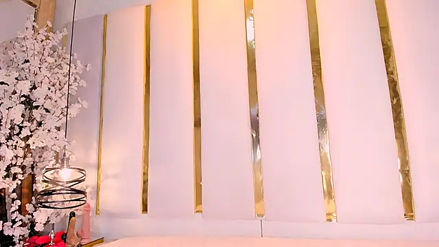 julietajackson 1 online show from January 10, 10:05 pm