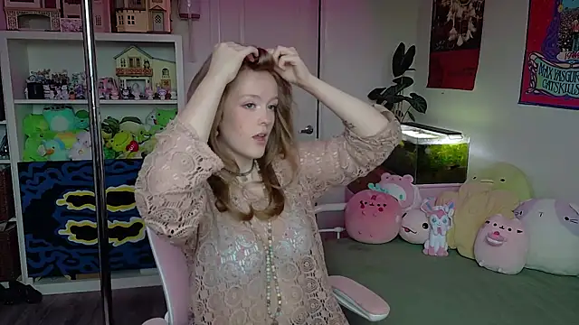 Daisy Dollxo online show from May 5, 7:39 pm