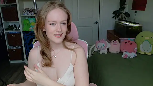 Daisy Dollxo online show from April 20, 5:58 pm