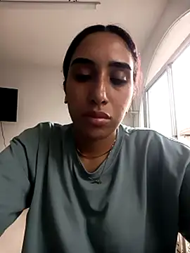 Snapshot of ifeelverywet_andhot chatting on September 23, 2:57 pm ifeelverywet andhot online show from September 23, 2:57 pm
