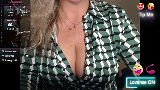 JenniLowen online show from March 27, 8:26 am