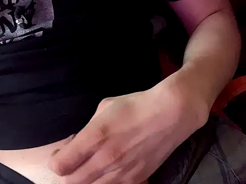 skatebored online show from November 20, 1:34 pm