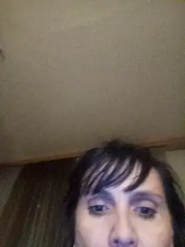 Francenia lolis online show from April 12, 9:40 pm