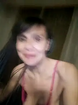 Snapshot of Francenia_lolis chatting on May 28, 7:42 pm Francenia lolis online show from May 28, 7:42 pm