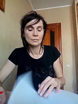 Francenia lolis online show from February 21, 11:01 am