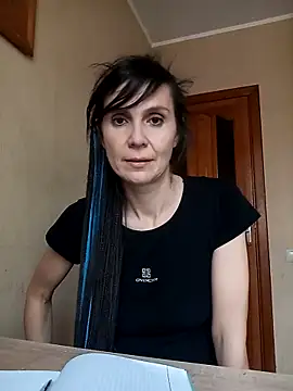 Francenia lolis online show from October 21, 8:14 am