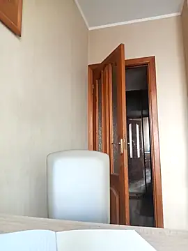 Francenia lolis online show from March 29, 7:43 am