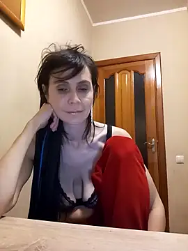 Francenia lolis online show from February 6, 9:33 pm