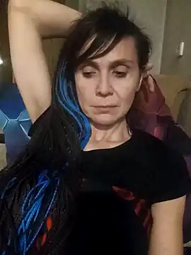 Francenia lolis online show from October 21, 8:30 pm