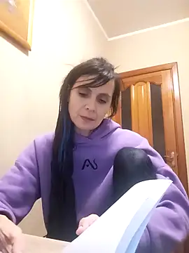 Francenia lolis online show from December 16, 6:17 am