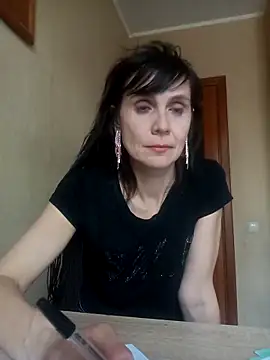 Francenia lolis online show from April 13, 2:10 pm