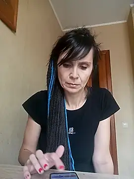 Francenia lolis online show from October 1, 6:40 am