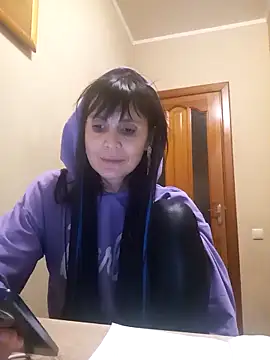 Francenia lolis online show from March 6, 8:15 pm