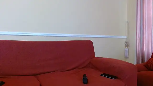 kittydollyx02 online show from March 12, 1:08 pm