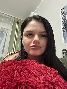 Lora Cain online show from June 8, 11:49 pm