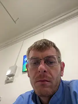 adrian90bi11 online show from March 23, 5:18 am