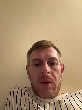 adrian90bi11 online show from March 28, 7:04 pm