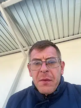 adrian90bi11 online show from April 25, 9:56 am
